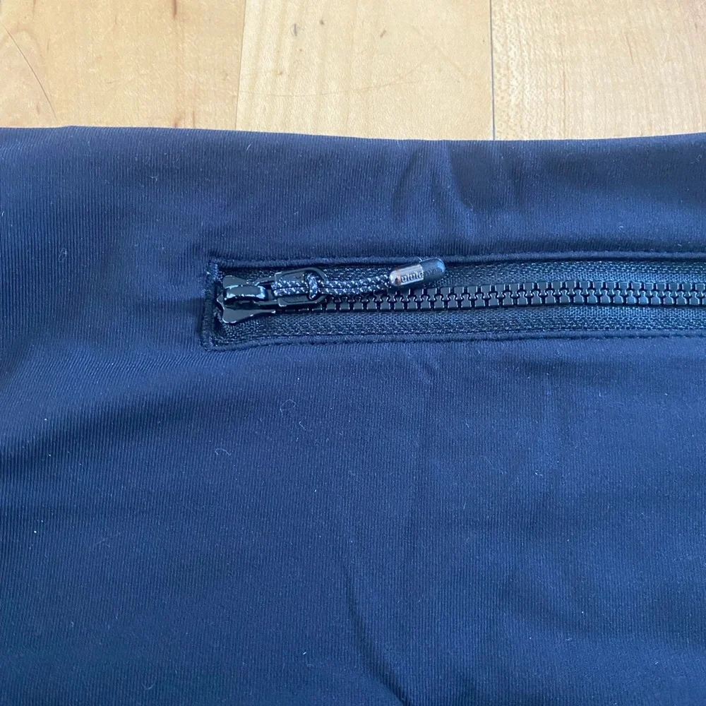 Lululemon Runday Parallel Black and White Crop Leggings - Picture 7 of 8